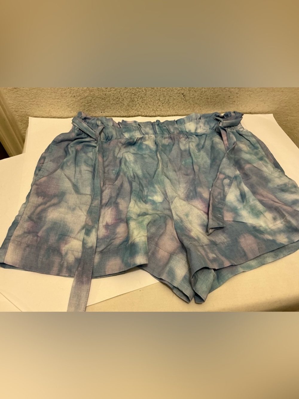 Bella Dahl High-Waist Tie-Dye Blue & Purple Shorts size M